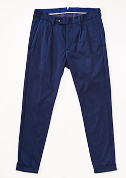 AKM STRETCH COTTON PEACH CHINO 1TUCK TAPERED CHINO