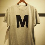 Mエム crew neck t-shirts (M) 17SS-MST015 6月上旬入荷予定 ギルダンボディー。 アメリカのスポーツチームカラーをイメージしたカラーリング。 水性ラバープリントを用いた手法です。