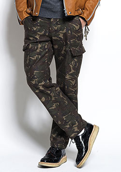 SEVESKIG NEEDLE-PUNCH ARMY PANTS | 062CAMO