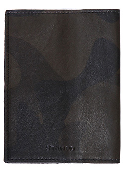 STAMPD LEATHER CAMO BLACK PASSPORT WALLET