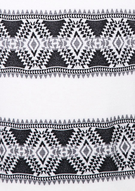 AKM ORIGINAL TRIBAL BORDER S/S V-NECK