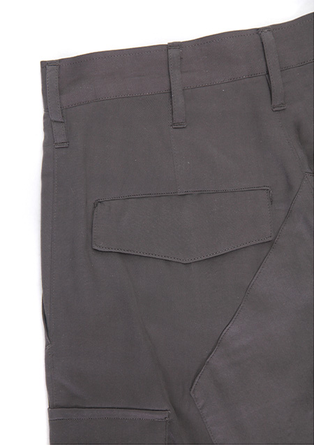 BERBERY SHORT CARGO PANTS