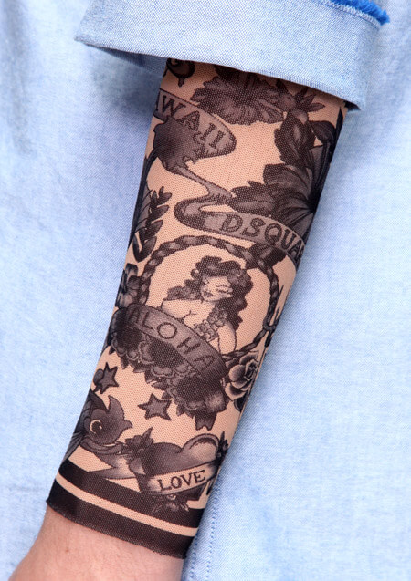 DSQUARED2 TATTOO ARMS (LONG)