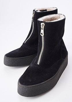 1PIU1UGUALE3 COW SUEDE×SHEEP SKIN CURLING ZIP BOOTS BY SANDERS
