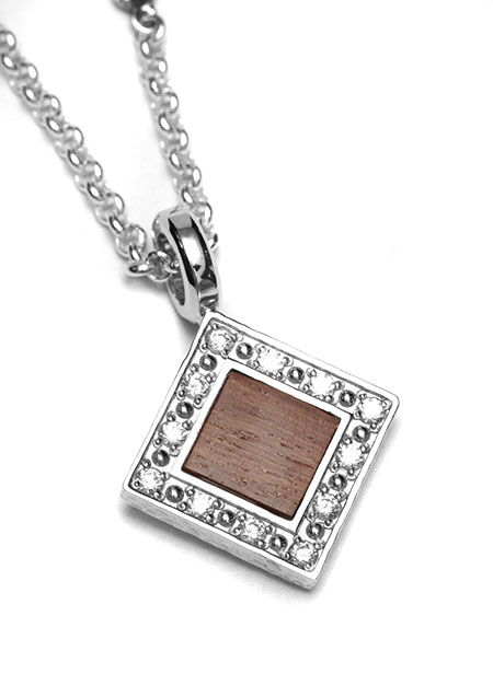 NOVEL SEVEN STAR PENDANT