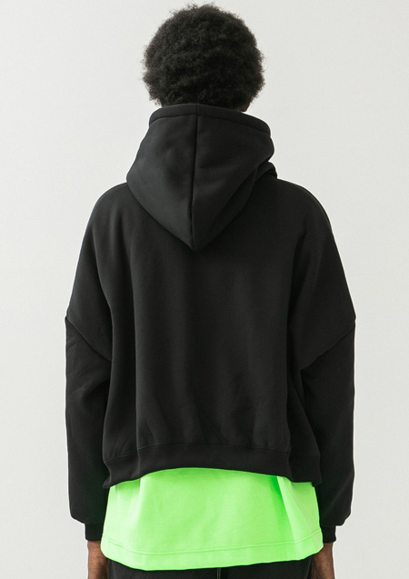 SHORT HOODIE