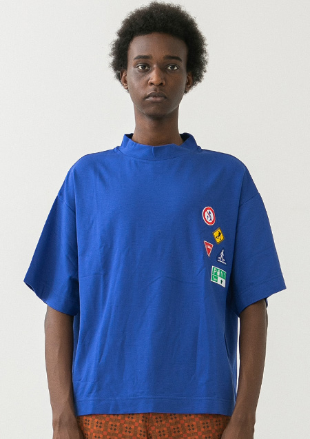 TRAFFIC SIGN TEE