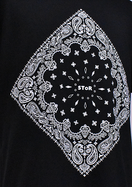 TAKUYA∞着用　SToR ペイズリーバンダナTシャツ