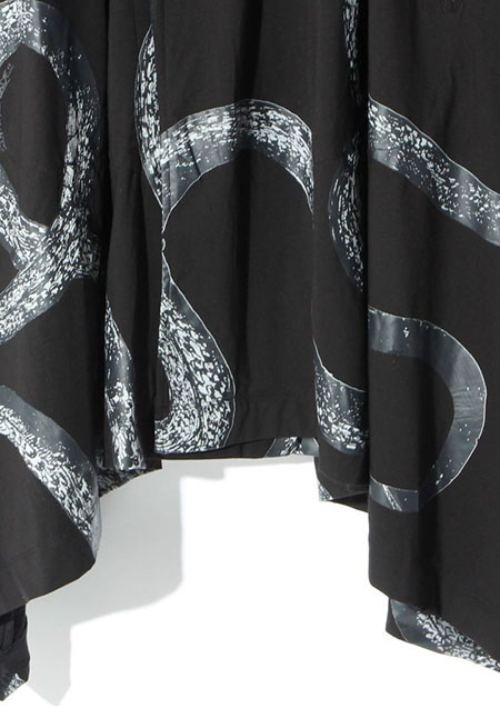 SWITCHBLAE SNAKE PRINT DRAPE PARKA | BLACK