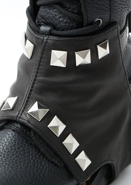 SWITCHBLADE BOOTS SHOELACE COVER | BLACK