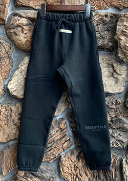 FOG ESSENTIALS KIDS 21SS KIDS SWEAT PANTS | BLACK | KIDS