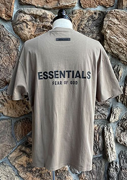 FOG ESSENTIALS 21SS BACK LOGO SS TEE | TAPUE