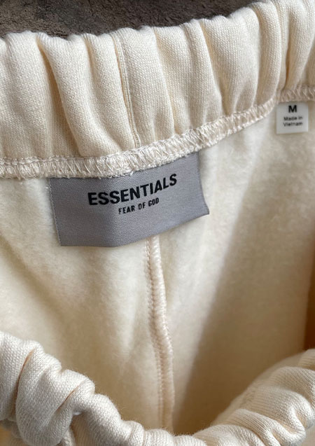 FOG ESSENTIALS 21SS SWEAT SHORTS |CREAM