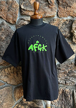 A FEW GOOD KIDS BACK CIRCLE LOGO TEE