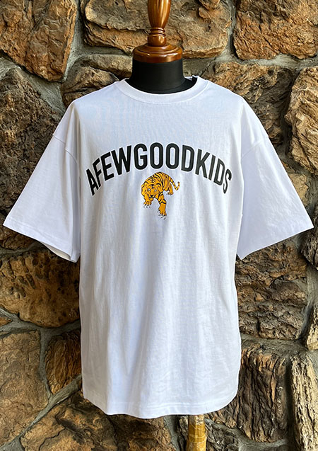 A FEW GOOD KIDS TIGER LOGO TEE