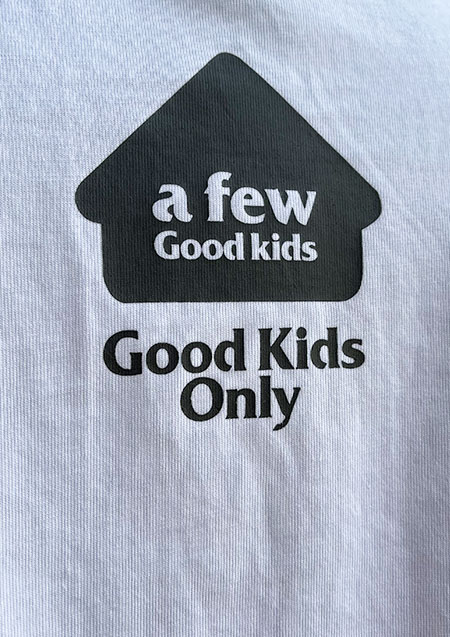 A FEW GOOD KIDS TIGER LOGO TEE