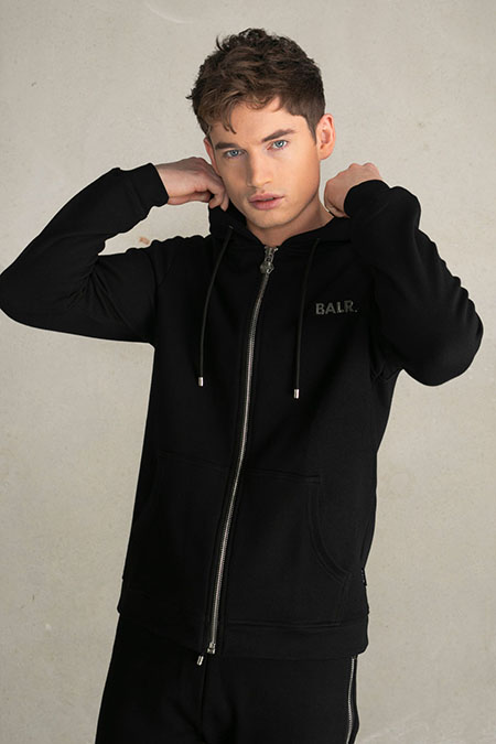 BALR. Q-Series Straight Zip Thru Hoodie | BLACK | MEN