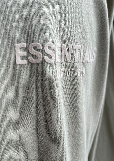 FOG ESSENTIALS 22SPRING 1POINT LOGO LS TEE | SEAFORM