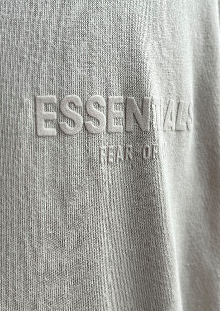 FOG ESSENTIALS 22SPRING 1POINT LOGO LS TEE