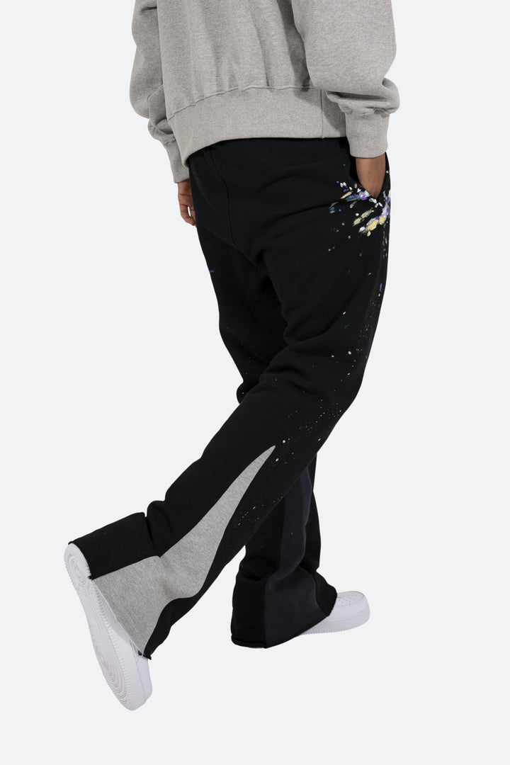 mnml CONTRAST BOOTCUT SWEATPANTS | BLACK