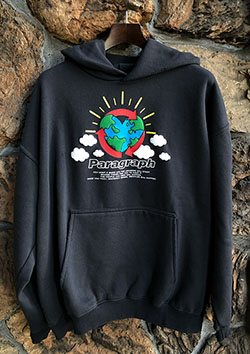 PARAGRAPH CYCLE EARTH PULLOVER HOODIE | BLACK