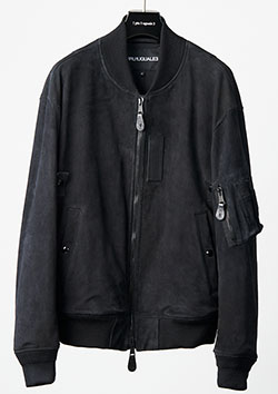 1PIU1UGUALE3 STRETCH SUEDE LEATHER MA-1 FLIGHT JACKET LIGHT VER. | 99BLACK