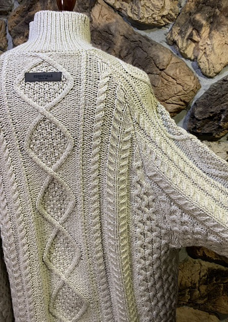 FOG ESSENTIALS 22SS CABLE KNIT TURTLENECK | WHEAT