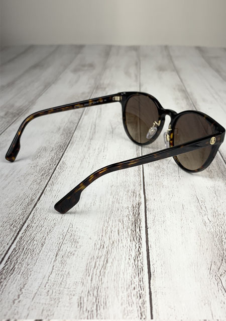 BURBERRY SUNGLASSES