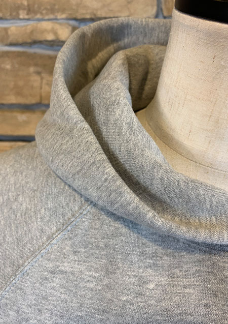 FOG 21FW 1POINT LOGO SWEAT HOODIE | DK/OATMEAL