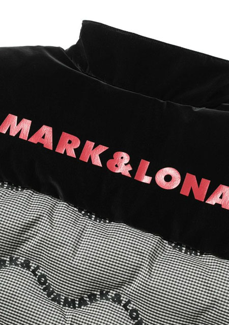 MARK&LONA Ripple Shorty Down Jacket | BLACK | WOMEN