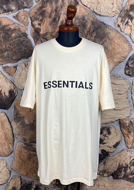 FOG ESSENTIALS FRONT LOGO SS TEE  | B/CREAM