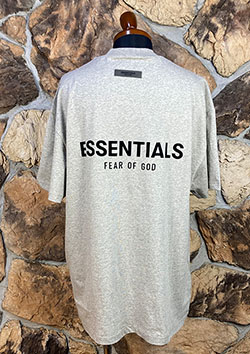 FOG ESSENTIALS 22SS BACK LOGO SS TEE | DK/OATMEAL