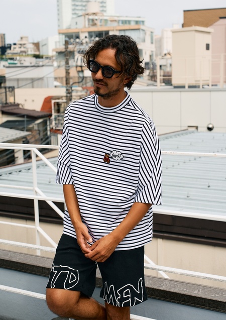 STUD MUFFIN ヘビーコットンバスク天竺 カートベアサガラパッチ | WHITE