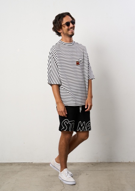 STUD MUFFIN ヘビーコットンバスク天竺 カートベアサガラパッチ | WHITE