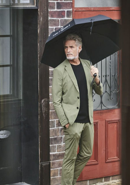 1PIU1UGUALE3 MOBILE JKT | 67KHAKI