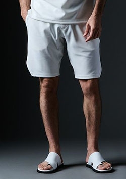 1PIU1UGUALE3 WIDE SHORTS | 10WHITE