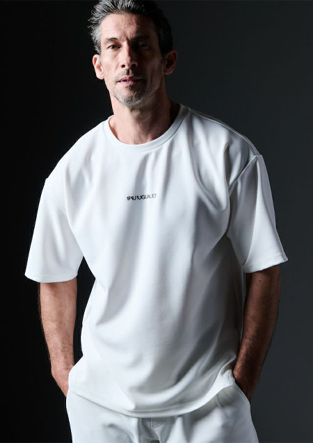 1PIU1UGUALE3 S/S CREW T | 10WHITE