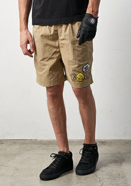 STUD MUFFIN ナイロングランクロス GOLFスマイリーサガラショートパンツ | BEIGE