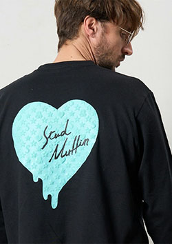 STUD MUFFIN 5.6ozコットン天竺 スターグラムハート&シークインLS Tシャツ | BLACK