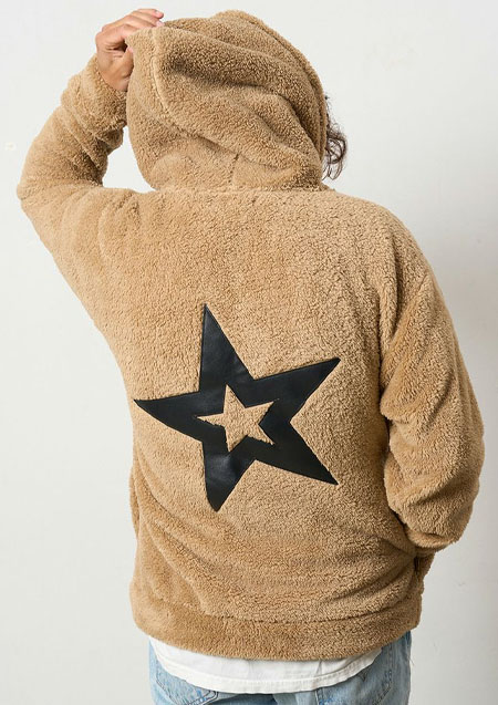 STUD MUFFIN コーラルフリースボア マルチパッチワークプルパーカー | CAMEL