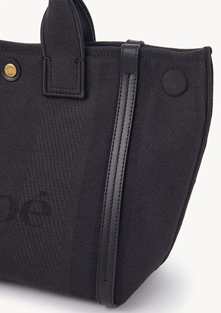 Chloé キャンバス製CHLOÉ CARRYスモールトートバッグ | BLACK