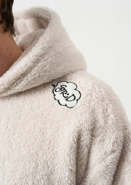 STUD MUFFIN コーラルフリースボア マルチパッチワークプルパーカー | OFF WHITE