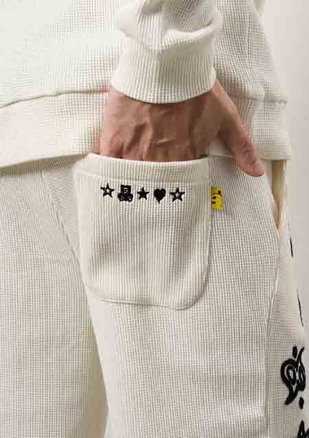 STUD MUFFIN ヘビーウエイトコットンワッフル ペイズリーサガラショートパンツ | WHITE