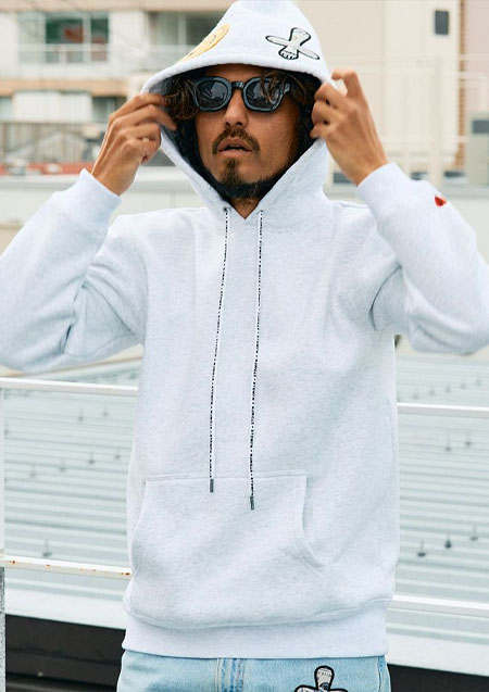 STUD MUFFIN TC裏毛起毛 PEACE AFTER DEATH&マルチパッチワーク プルパーカー | ASH