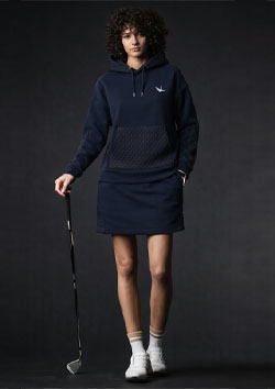1PIU1UGUALE3 GOLF FLEECE SKIRT | NAVY | LADIES