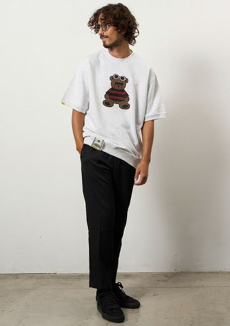 STUD MUFFIN 8ozフレンチテリー カートベアシークイン SSシャツ | ASH