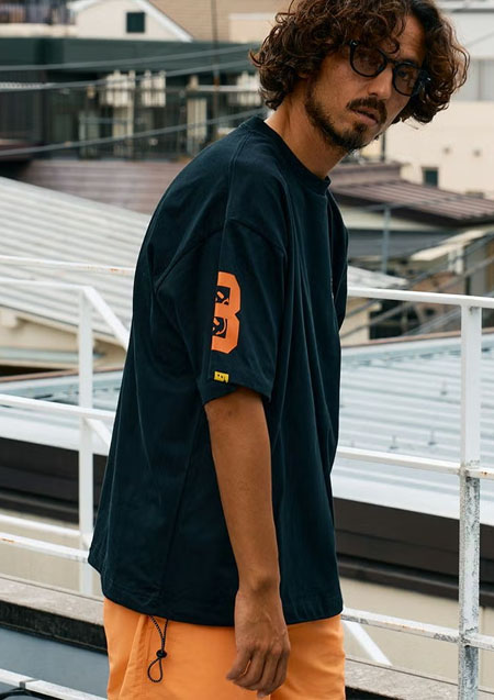 STUD MUFFIN コットン天竺 8スマイル ドローコードワイドSSTシャツ | BLACK