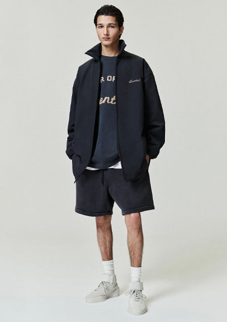 FOG ESSENTIALS Signature 90s Short Sleeve Tee  | FADED BLACK