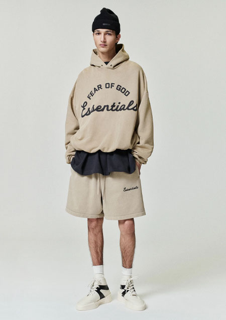 FOG ESSENTIALS Training 90s Hoodie  | FADED DUNE