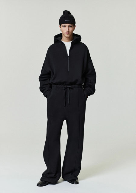 FOG ESSENTIALS Property Lounge Half Zip Hoodie  | BLACK